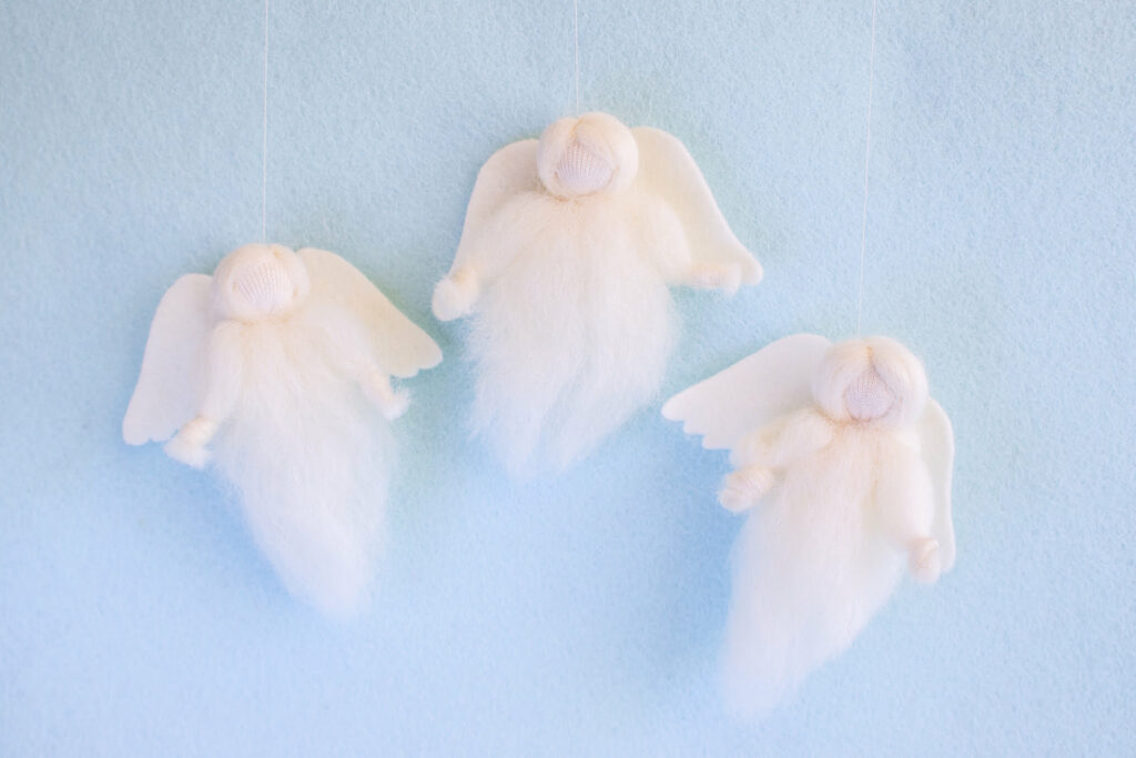 Atelier Pippilotta Kerststal 3 - Drie Engelen | Speel je Wijs